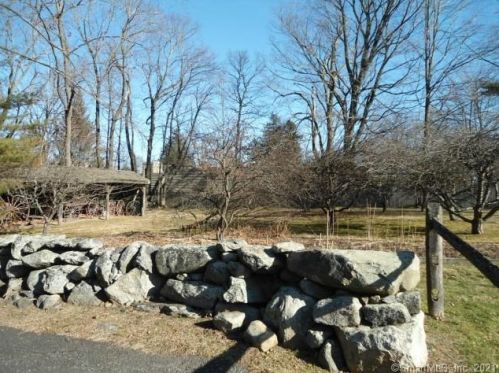 243 Putnam Ave, Greenwich CT  06830-4808 exterior