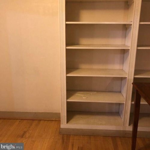 241 Mary St, Lancaster PA  17603-3424 exterior