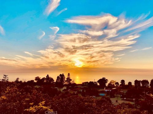 28311 Ridgethorne Ct, Palos Verdes Estates, CA 90275-3256