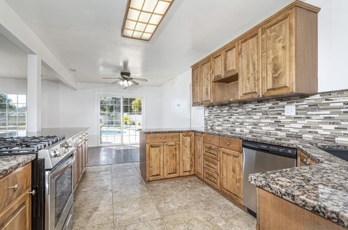 4355 Courser Ct, San Diego, CA 92117-3609