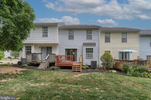 288 Lincoln Ave, Harrisburg PA  17111-4151 exterior
