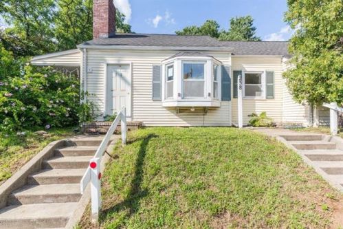 258 Newman Springs Rd, Tinton Falls, NJ 07701-1466