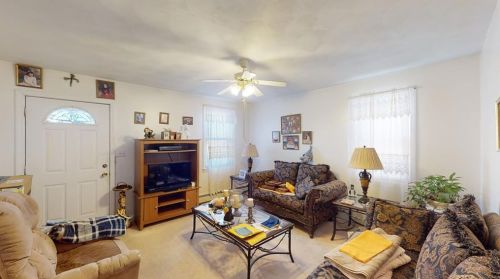 18 Wyatt St, Providence, RI 02905-3004