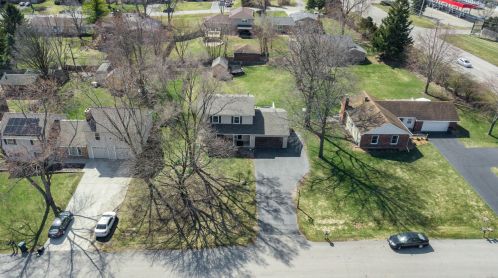 12 Boat Ln, Oswego, IL 60543-9261