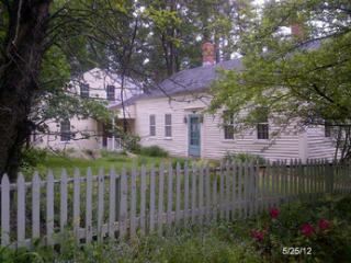56 Newmarket Rd, Lee, NH 03824-3132