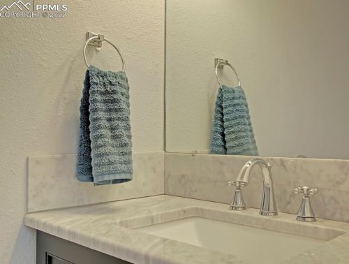 115 High Vw Cir, Woodland Park CO 80863-9405 exterior