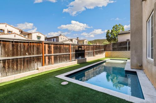 450 Camino Hermoso, San Marcos, CA 92078-8905