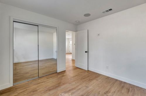 535 Zeyn St, Anaheim CA  92805-2654 exterior