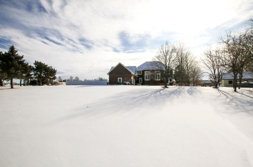 333 10th St, Litchfield, MN 55355-1401