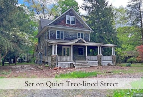 393 Stevens Ave, Ridgewood, NJ 07450-5414