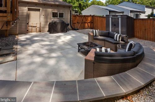 5808 Heming Ave, Springfield VA  22151-2716 exterior