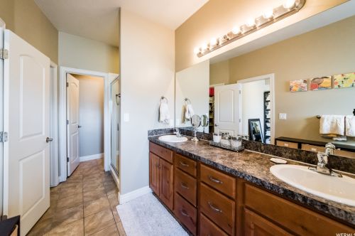 456 Cottage Ct, Providence UT 84332-4700 exterior