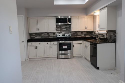9122 Clearwater Dr, Dallas, TX 75243-7112