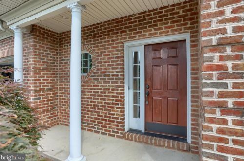 4532 Laurelwood Dr, Harrisburg, PA 17110-2837