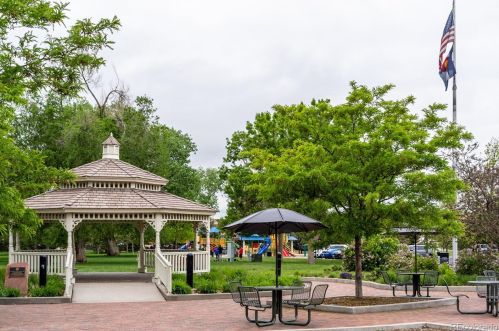 512 Meadow Station Cir, Parker CO  80138-4450 exterior