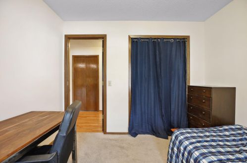 933 Heritage Ct, Saint Paul MN  55127-3661 exterior