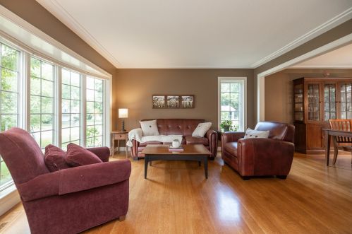 12566 Dover Dr, Saint Paul MN  55124-5238 exterior