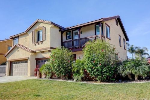 9249 Glenville Ct, Riverside, CA 92508-9317