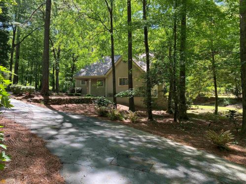 2610 Brushy Nob Ln, Stockbridge GA  30281-5243 exterior
