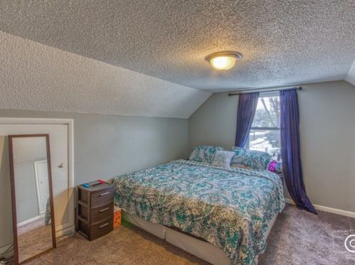 404 Charles St, Sycamore IL  60178-2144 exterior