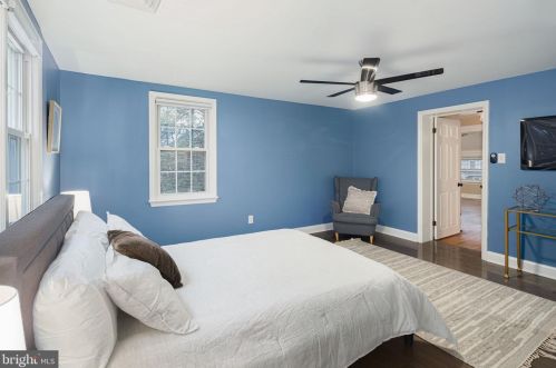 520 End Ave, Tavistock NJ  08033-2630 exterior