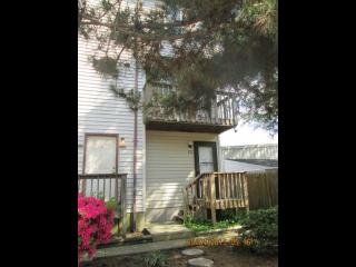 225 A View Ave, Norfolk, VA 23503-1558