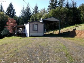 490 Memory Ln, Oakland, OR 97462-8748