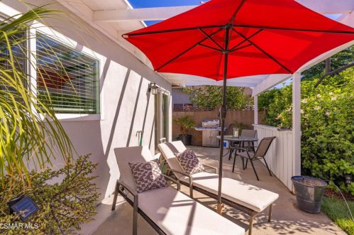 2690 Elizondo Ave, Simi Valley CA 93065-4615 exterior