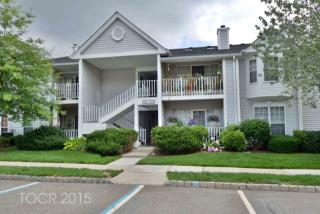 1030 Ash Dr, Mahwah, NJ 07430-2349