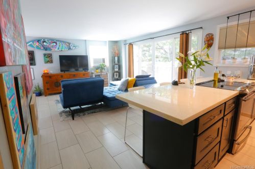 435 Walina St, Honolulu HI 96815-2959 exterior