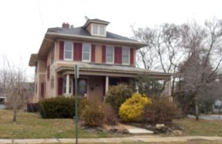 34 Maple Ave, Flemington, NJ 08822-1417