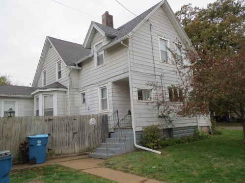 404 3rd St, Nelson, IL 61021-2937