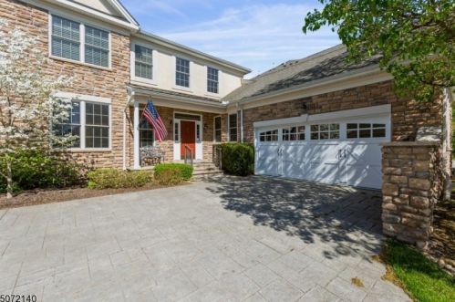 14 Emily Ter, Warren, NJ 07059-3003