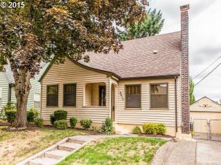 6614 22 St, Portland OR  97211-5248 exterior