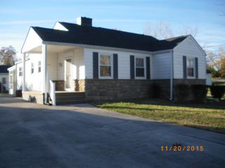 1795 Kettering Rd, Alcoa, TN 37701-2395