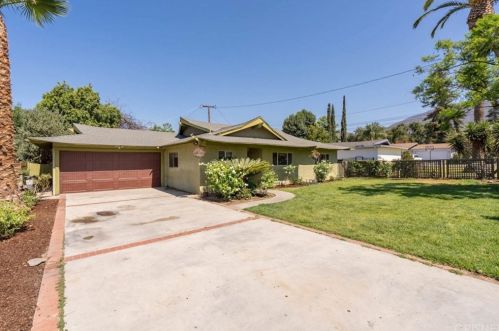 2907 Casitas Ave, Altadena, CA 91001-4550