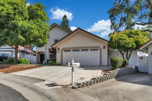 8461 Lonon Ct, Citrus Heights, CA 95662-3248