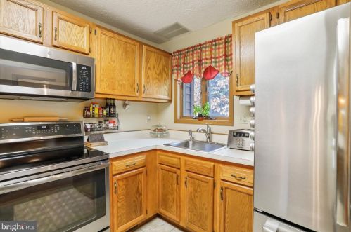 106 Tecumseh Trl, Hedgesville WV  25427-3859 exterior