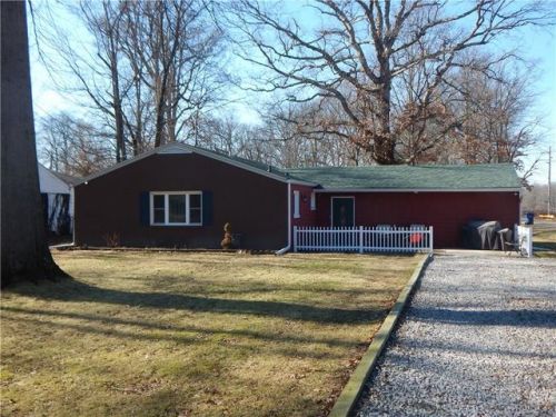 303 Woodlawn Dr, Anderson, IN 46012-3847