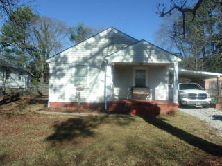 126 Leonard St, Greenwood, SC 29649-2233