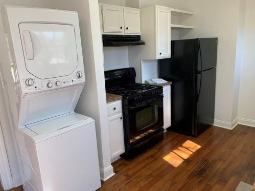 933 56th 1/2 St, Austin, TX 78751-1718