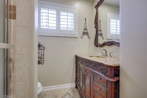 305 Kenmore St, Anaheim CA  92804-2114 exterior