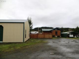 1600 Lake Rd, Lakeside, OR 97449-8678