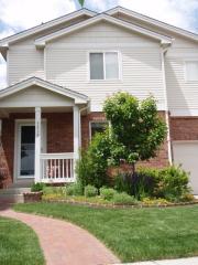 3513 Dexter St, Denver, CO 80207-1000