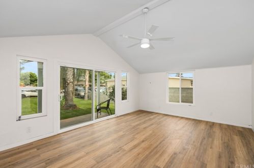 1218 Maple St, Santa Ana CA  92707-1304 exterior