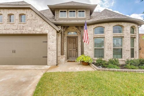 11801 Carlin Dr, Fort Worth, TX 76108-4776