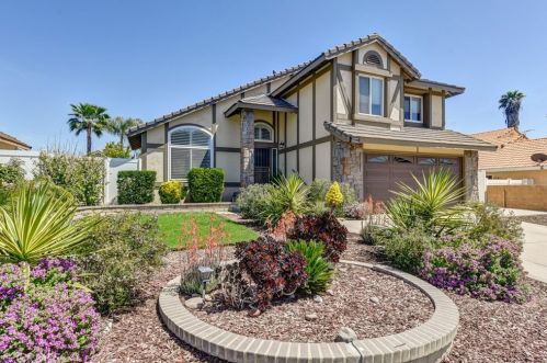 33706 View Crest Dr, Wildomar, CA 92595-8341