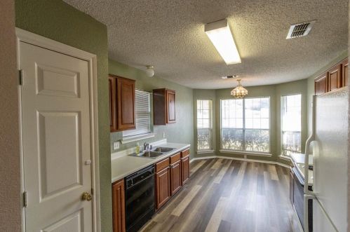 10708 Cobblestone Dr, Fort Worth TX  76126-4501 exterior