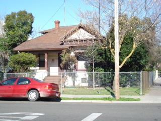 205 Magnolia St, Stockton, CA 95203-2537