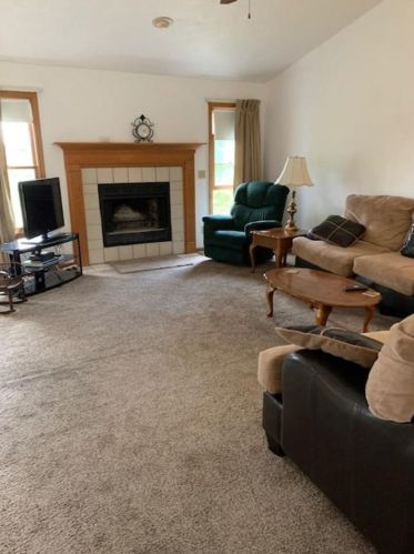 5393 Speckled Hawk Trl, Rockford, IL 61115-8253